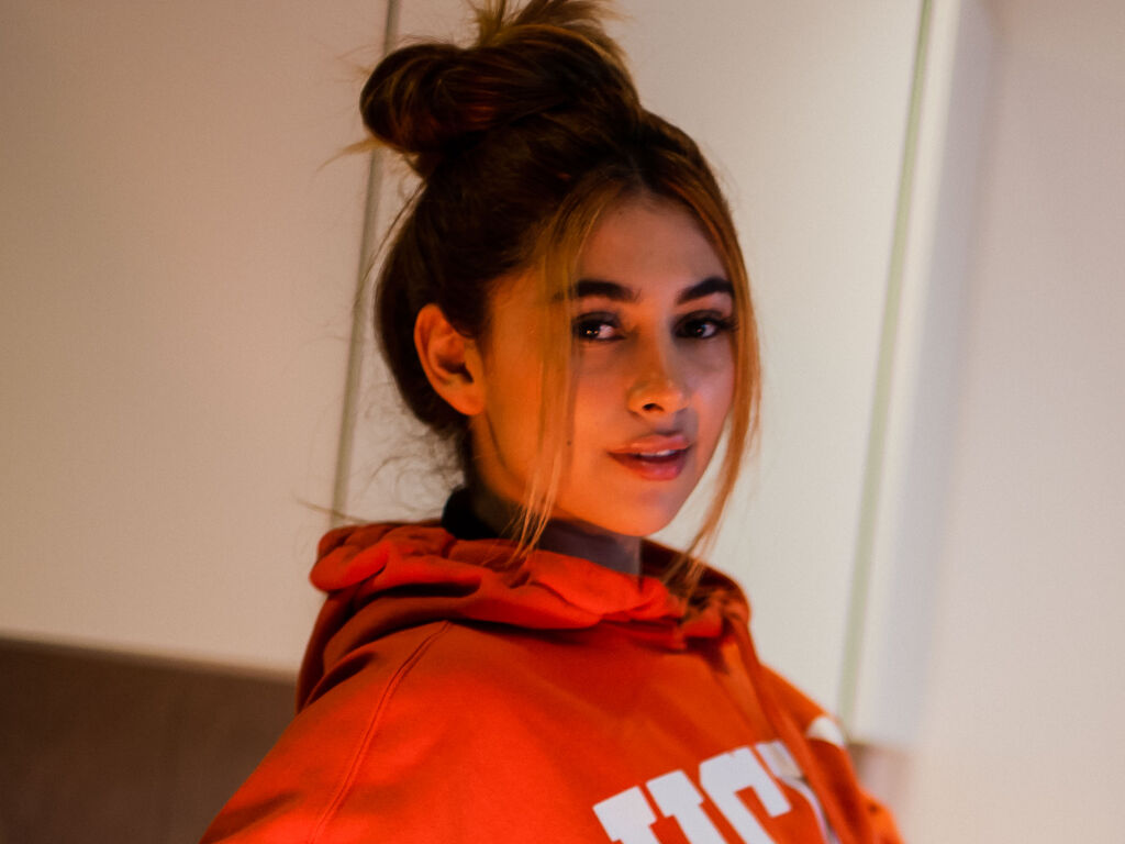 Ariana Vegas Picture